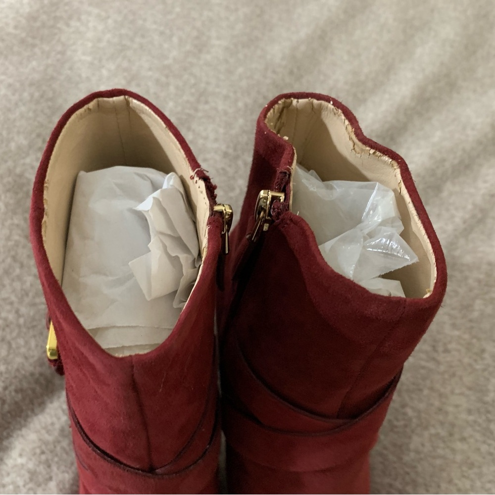 Nine West Cavanagh Burgundy Suede Ankle Boots - Picture 6 of 8